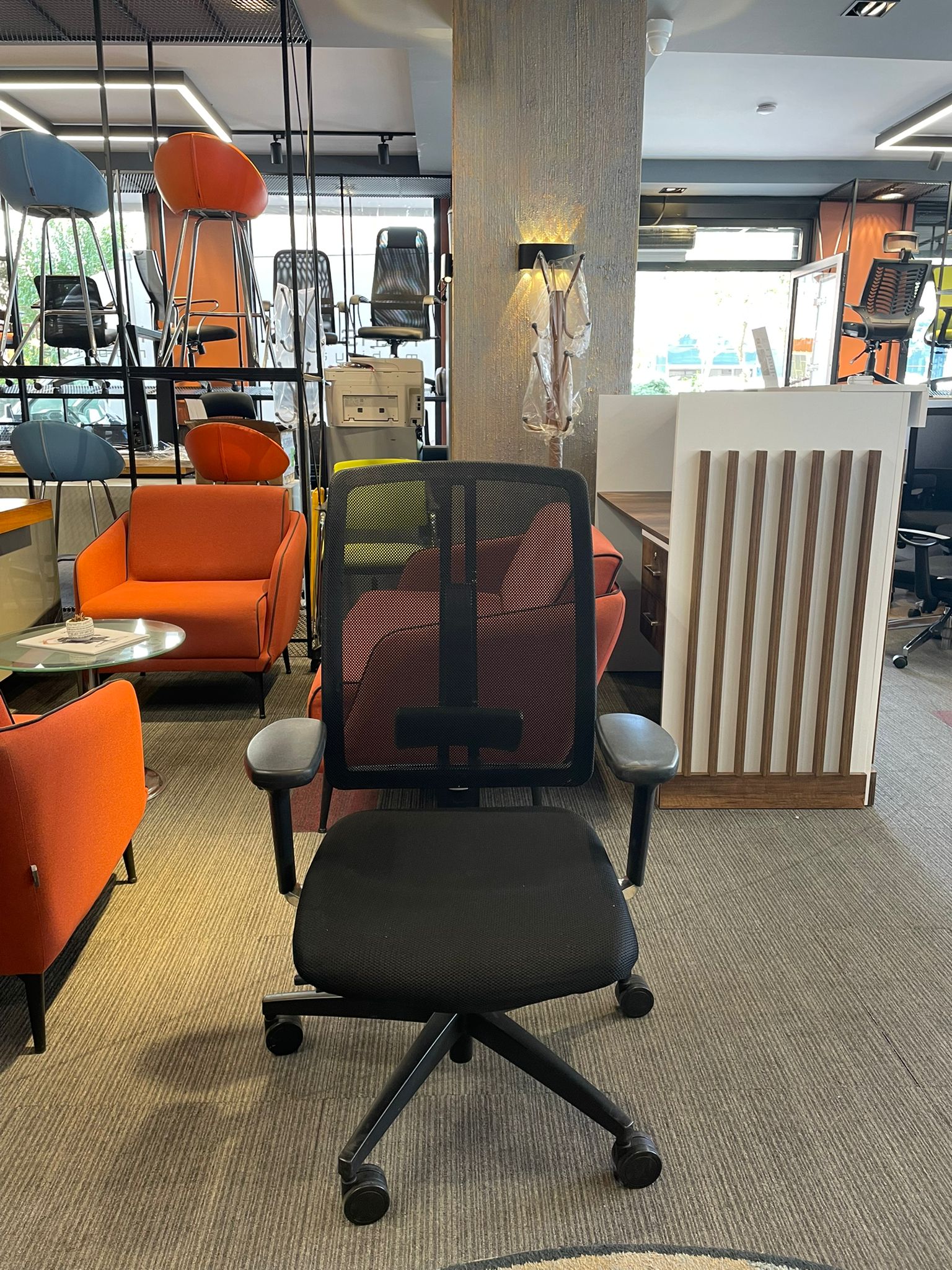 Klas Ofis Üsküdar Nurus Siyah Fileli Çalışma Koltuğu Ayarlı