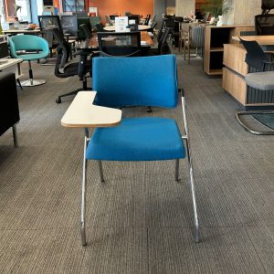 Mavi Katlanır Yazı Tablalı Konferans Koltuğu – Koleksiyon