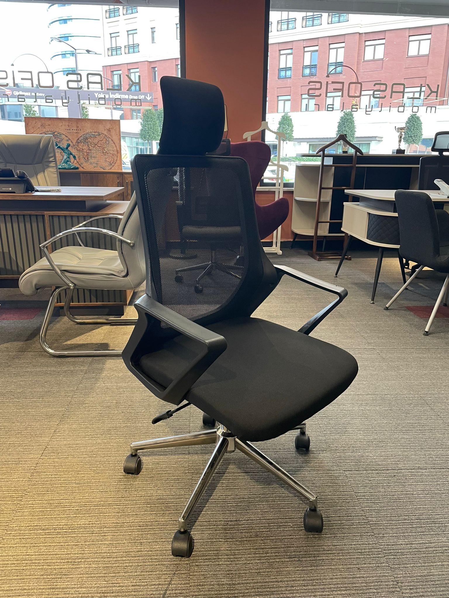 Siyah Fileli Yönetici Koltuğu (Yenilenmiş Ürün) - Görsel 3