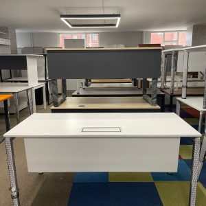 KLAS OFİS ÜSKÜDAR 70x160 BEYAZ SIFIR ÇALIŞMA MASASI