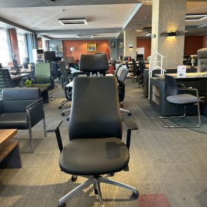 KLAS OFİS ÜSKÜDAR DERİ YÖNETİCİ VE MÜDÜR KOLTUĞU