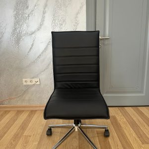 KLAS OFİS ÜSKÜDAR İKİNCİ EL DERİ ÇALIŞMA VE TOPLANTI KOLTUĞU