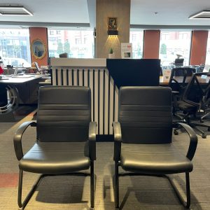 KLAS OFİS ÜSKÜDAR BÜROSİT MARKA İKİNCİ EL BEKLEME KOLTUĞU