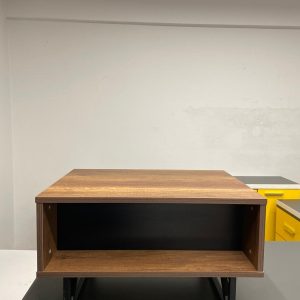 KLAS OFİS ÜSKÜDAR BAROK CEVİZ METAL AYAKLI MODERN OFİS SEHPASI