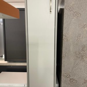 KLAS OFİS ÜSKÜDAR BEJ RENK TEK KAPAKLI DAR OFİS DOLABI