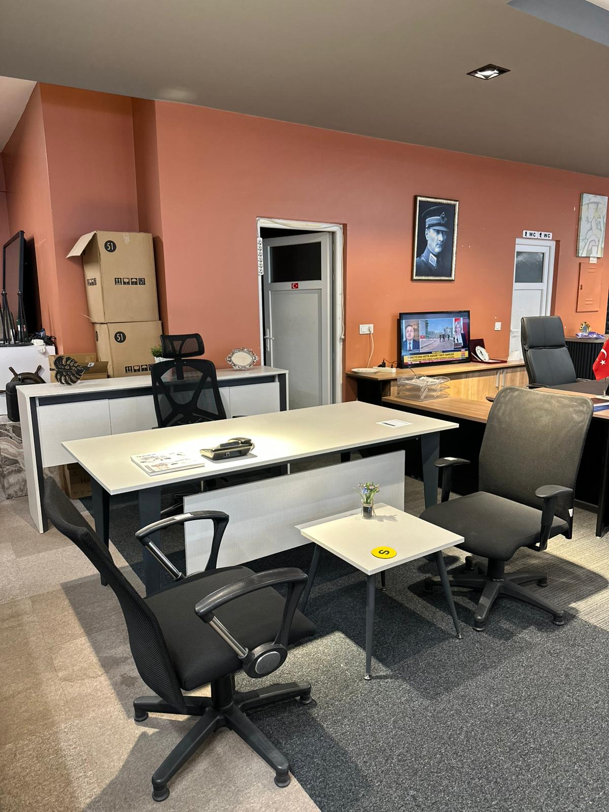 KLAS OFİS ÜSKÜDAR 180X85 MAKAM TAKIMI SETİ İKİNCİ EL - Görsel 3