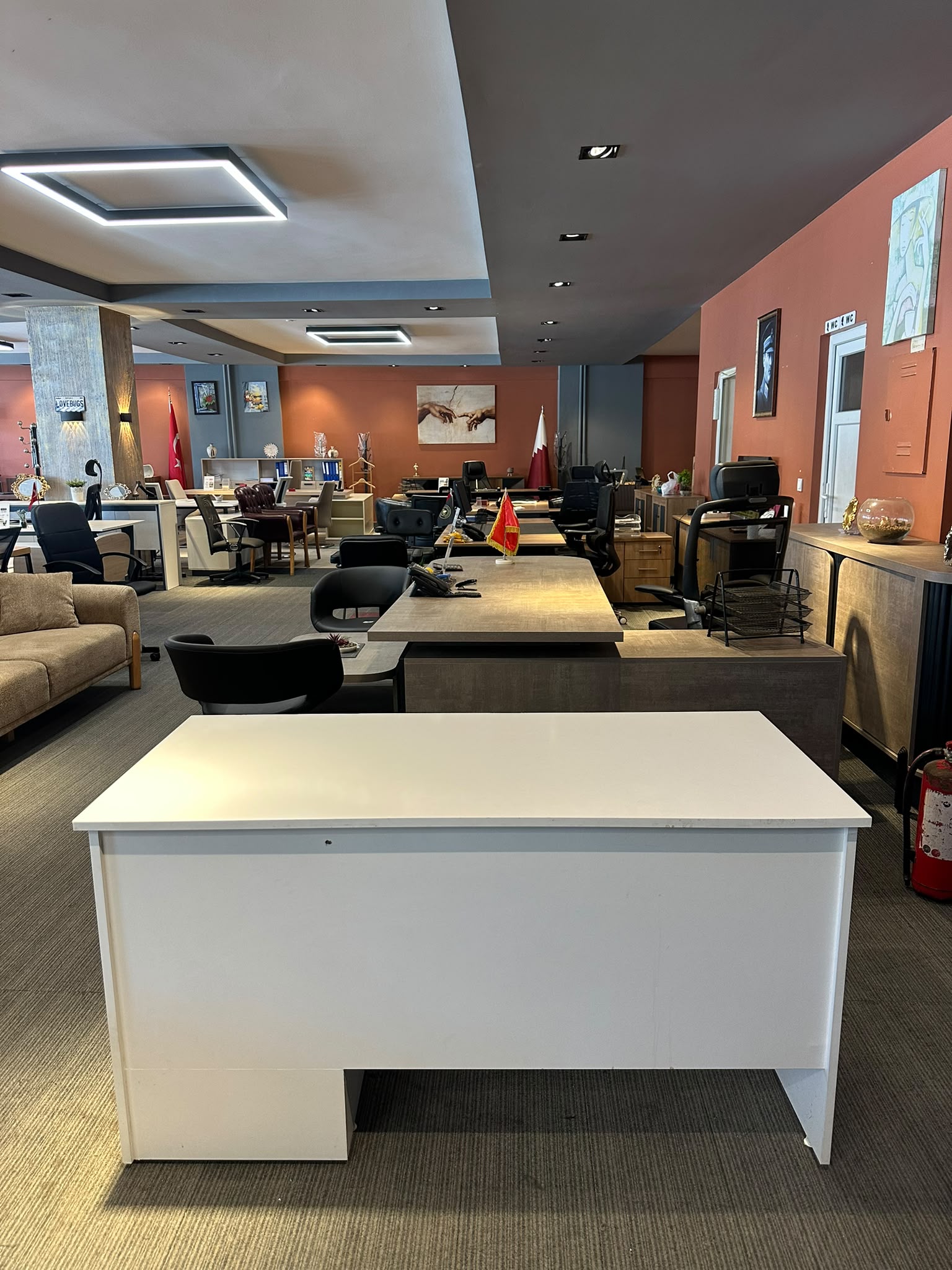 KLAS OFİS ÜSKÜDAR 140X65 BEYAZ KESONLU ÇALIŞMA MASASI