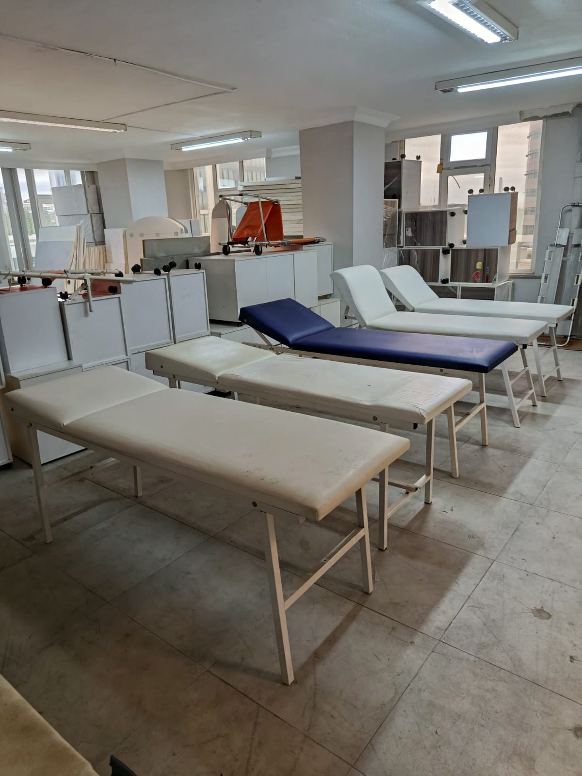 KLAS OFİS ÜSKÜDAR HASTA YATAĞI MODELLERİ 1500₺