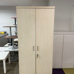 KLAS OFİS ÜSKÜDAR 80X40X190 AKÇAAĞAÇ RENK VESTİYER DOLABI