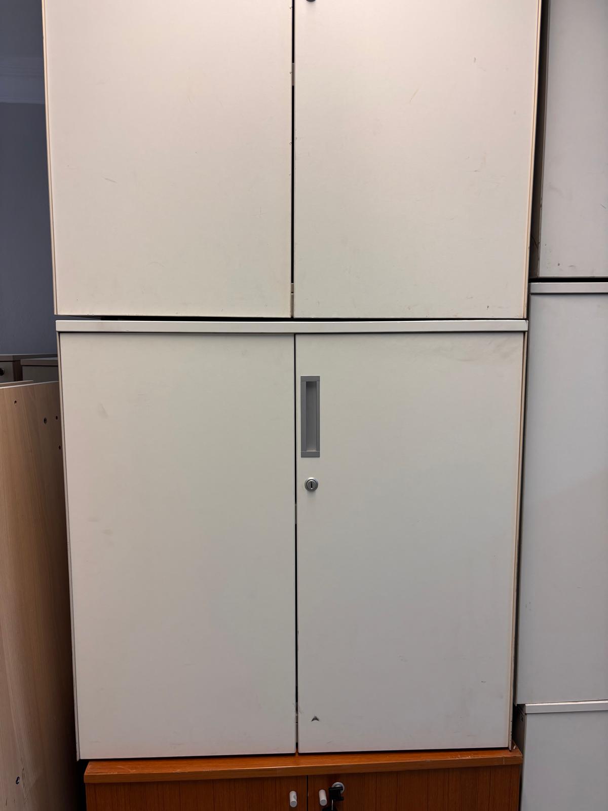KLAS OFİS ÜSKÜDAR NURUS MARKA YARIM DOSYA DOLABI 80X40X80 CM