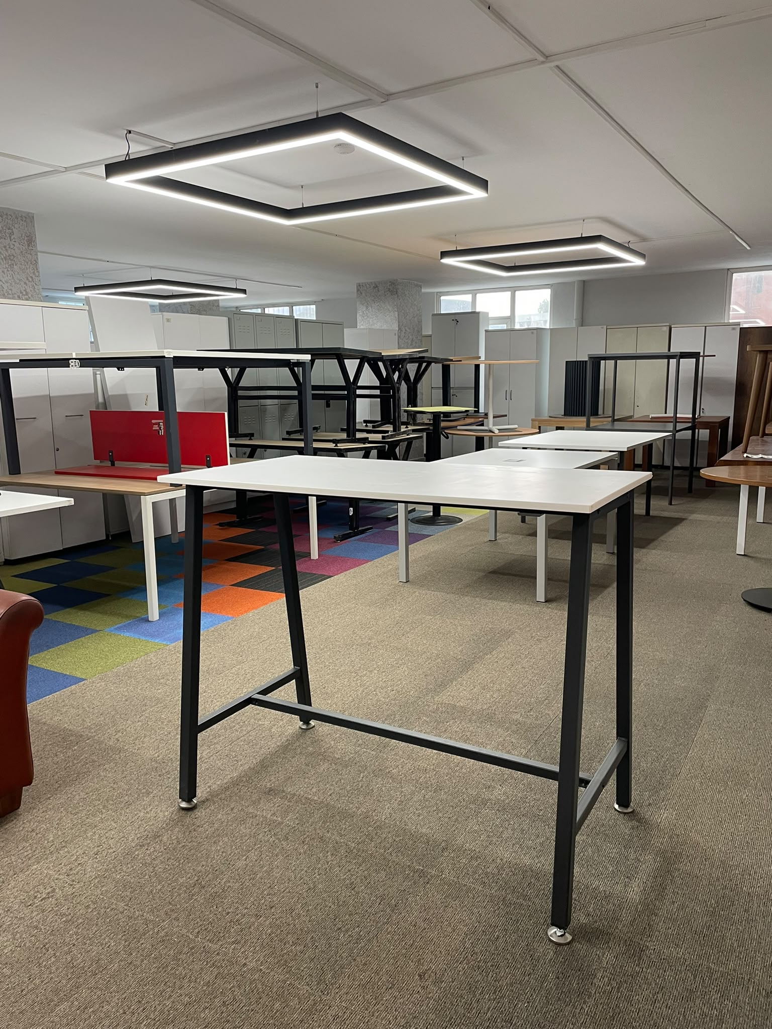 KLAS OFİS ÜSKÜDAR 70x130x106 FLEKSİT YÜKSEK BAR MASASI - Görsel 4