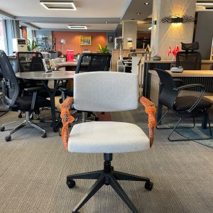 KLAS OFİS ÜSKÜDAR BÜROTIME ÇALIŞMA TOPLANTI KOLTUĞU SIFIR