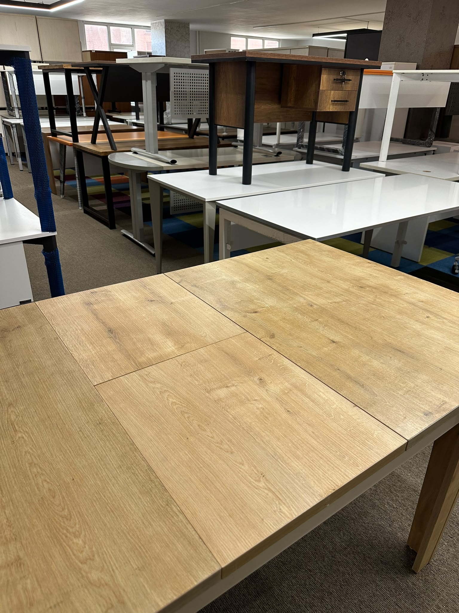 KLAS OFİS ÜSKÜDAR 120x80 cm AÇILIR MEŞE YEMEK MASASI - Görsel 6