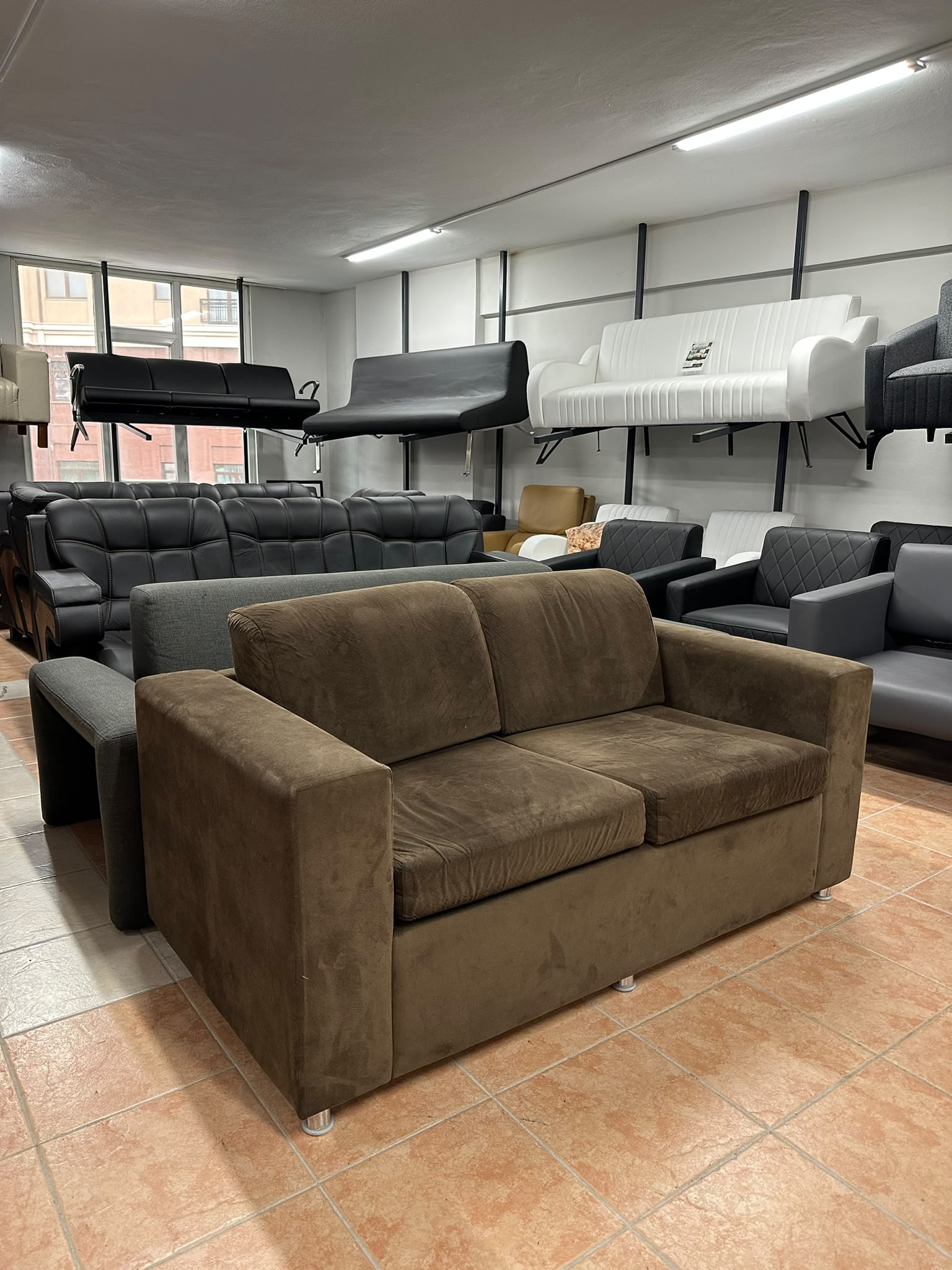 KLAS OFİS ÜSKÜDAR KAHVERENGİ KUMAŞ 2 KİŞİLİK BEKLEME KOLTUĞU - Görsel 3